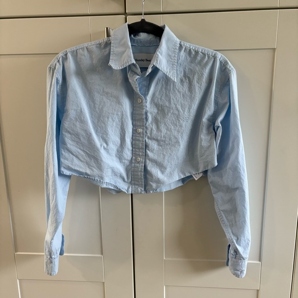 Aritzia Sunday Best Poppy Poplin button down shirt - Picture 4 of 10